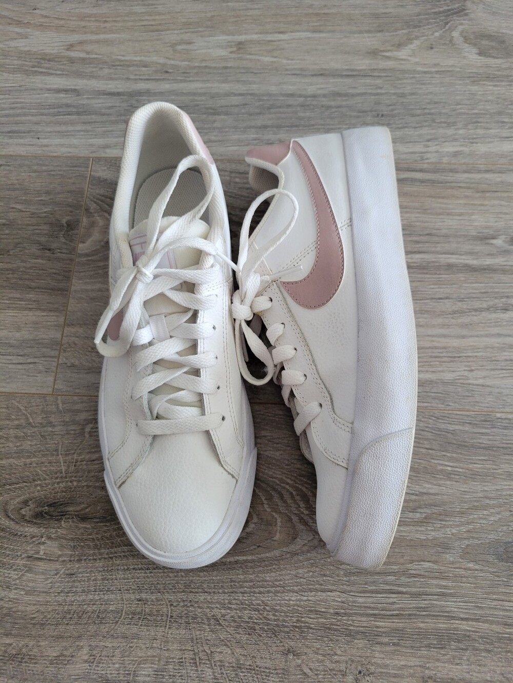 Nike Women's Court Royale AC sneakers Size 9.5 - Picture 3 of 5